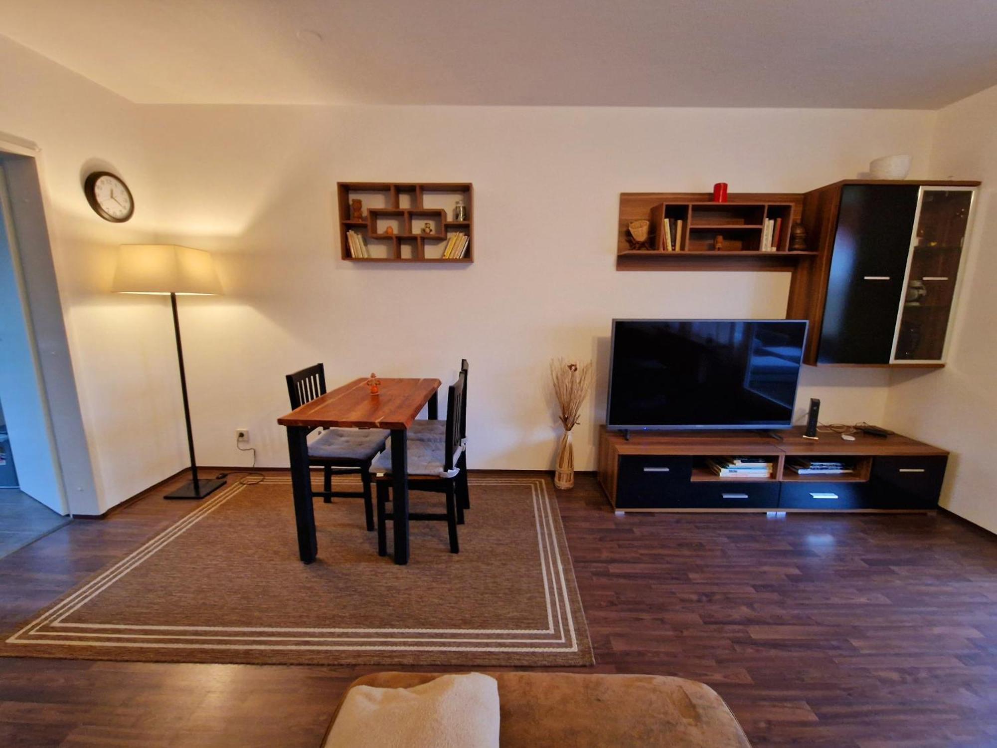 2-Zimmer Messe-Apartment Nbg-Langwasser 60Qm Нюрнберг Екстер'єр фото