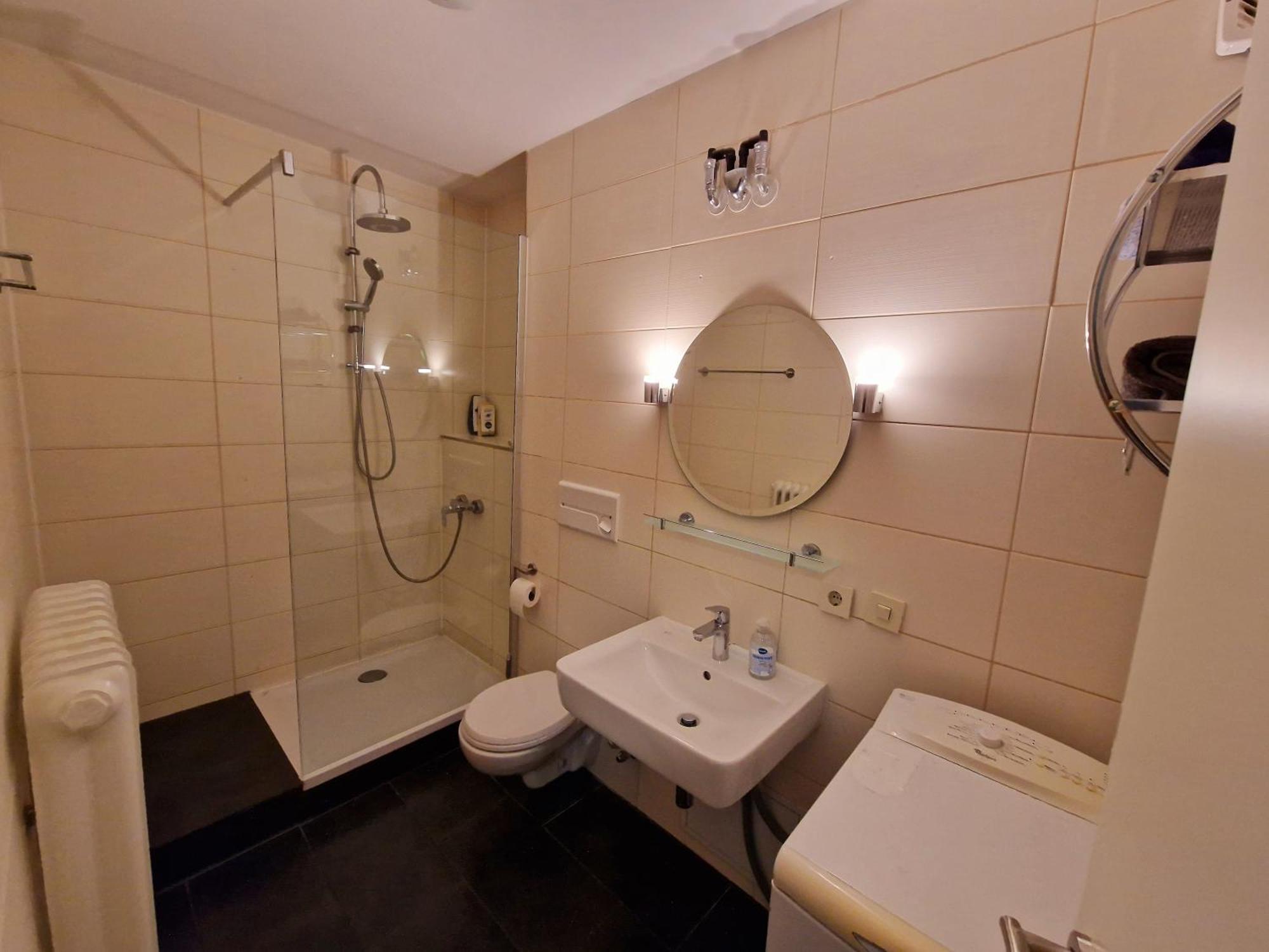 2-Zimmer Messe-Apartment Nbg-Langwasser 60Qm Нюрнберг Екстер'єр фото